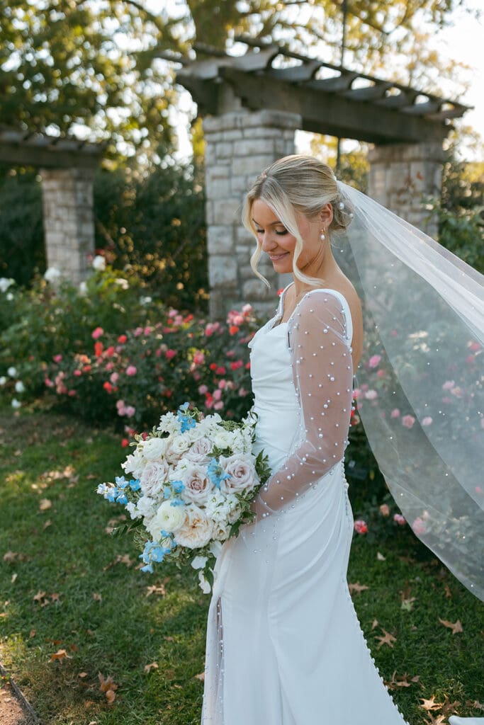 bridal portraits at loose park in kansas city