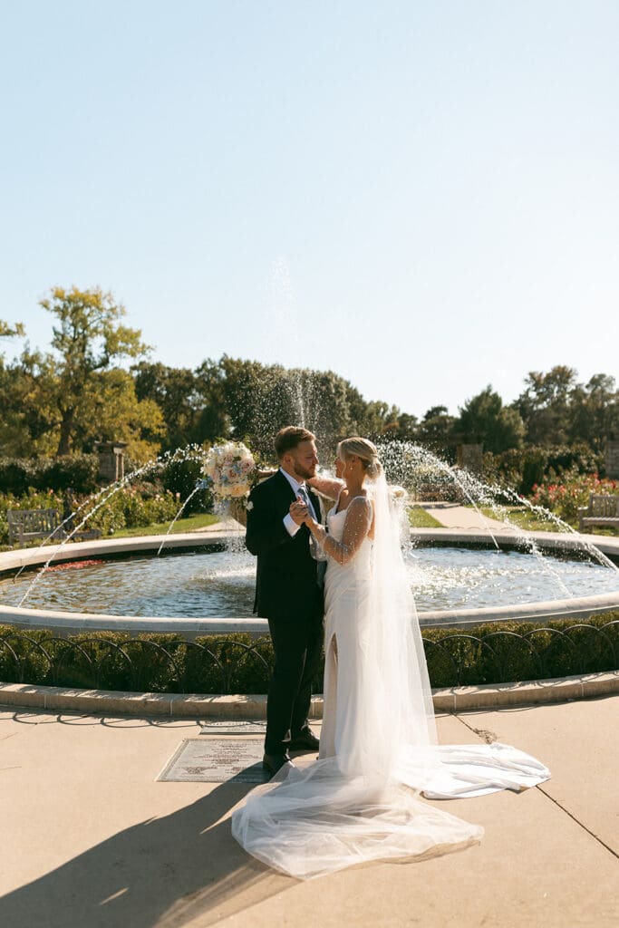 bridal portraits at loose park in kansas city